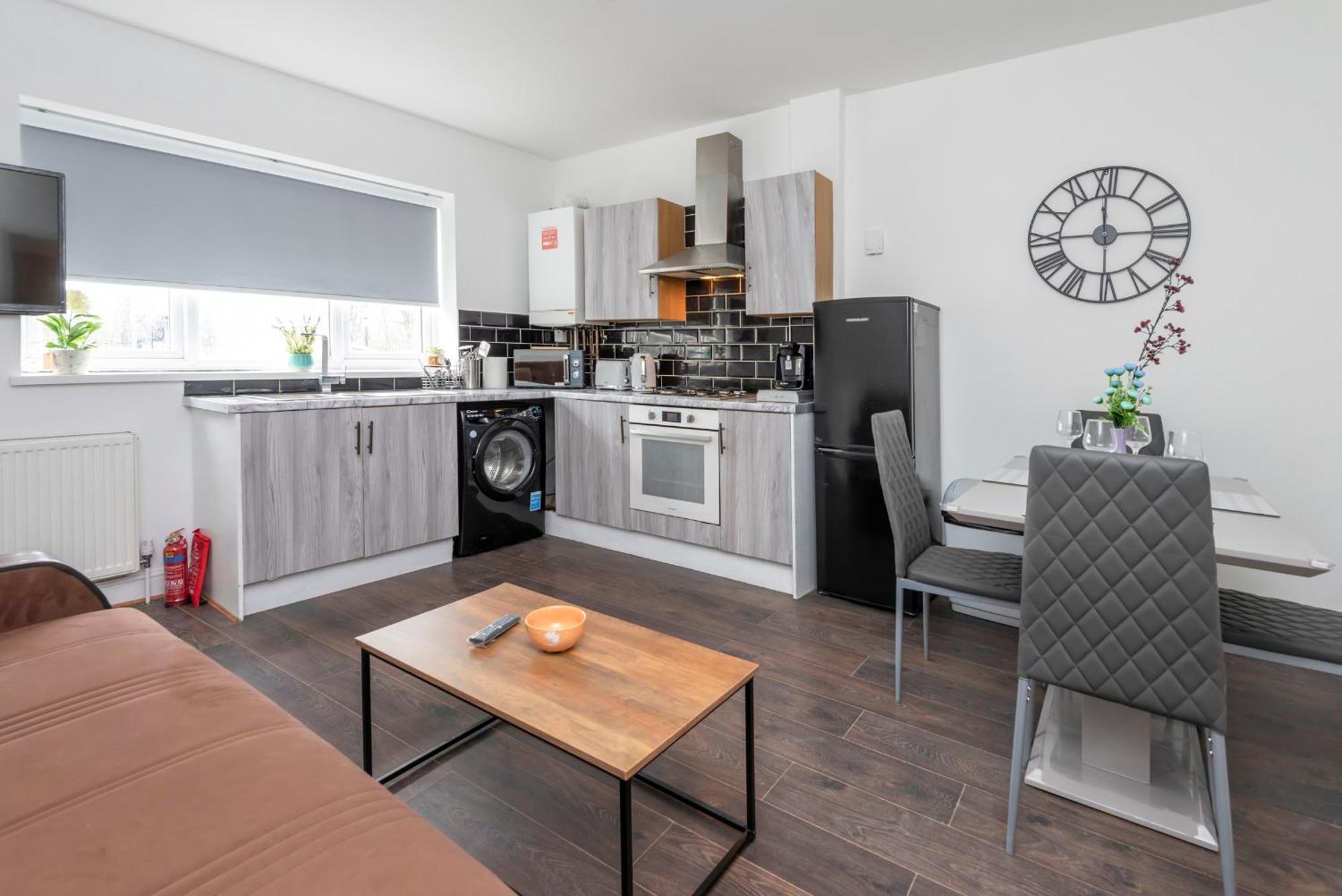 Modern Family Home W/Wi-Fi, Netflix, Self Check-In London Exterior foto