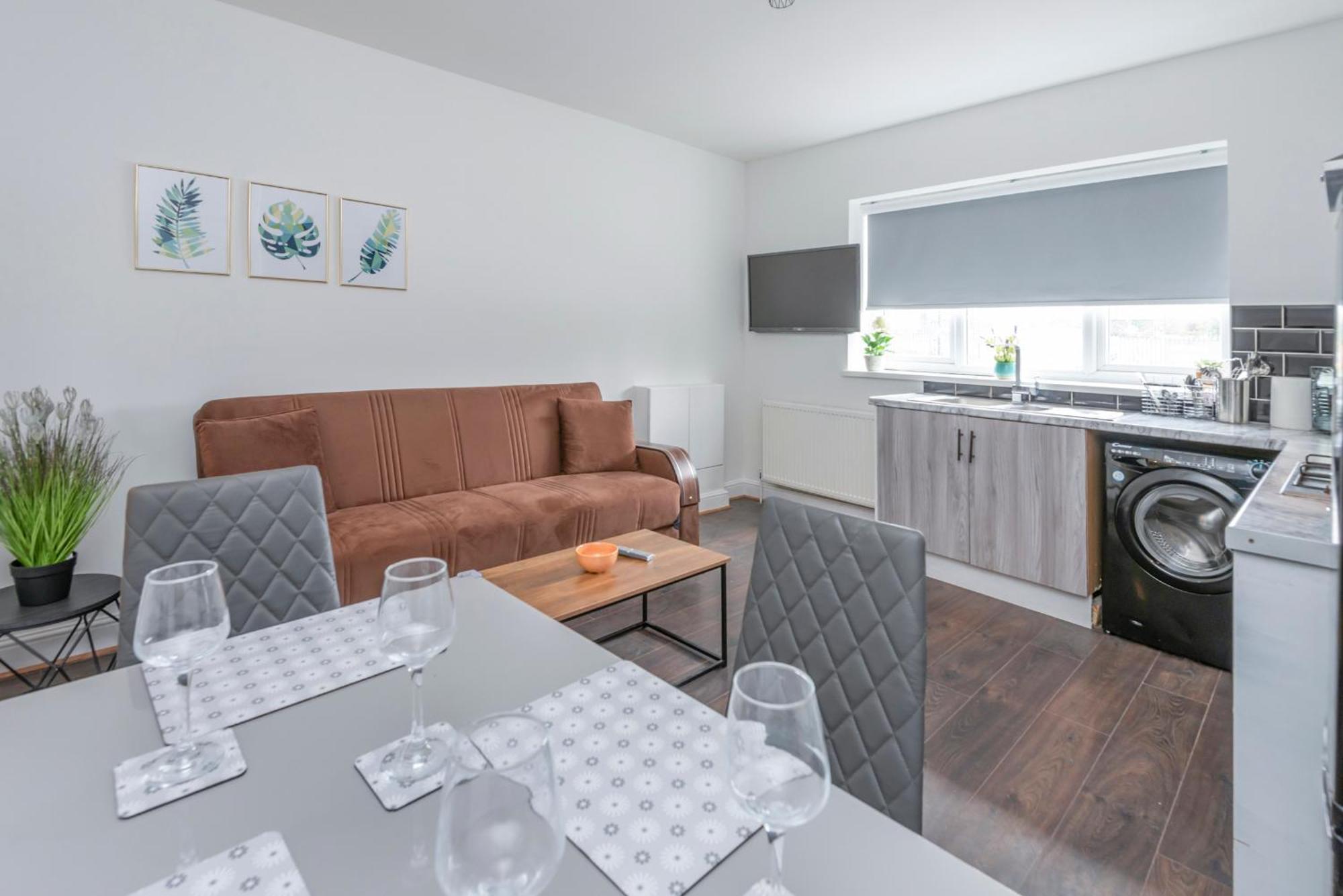Modern Family Home W/Wi-Fi, Netflix, Self Check-In London Exterior foto